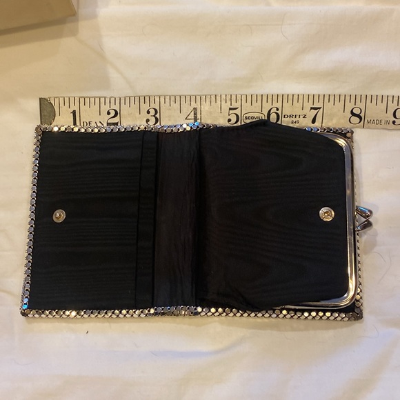 This gorgeous unused Whiting and Davis black mesh wallet is amazing! - Picture 8 of 9